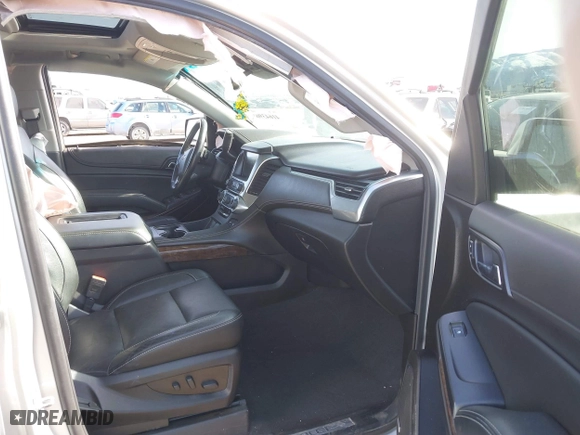 2019 Chevrolet Tahoe LT with VIN 1GNSKBKC4KR388622, listed as a IAAI auction lot 41643966 with 96,298 mi miles. Bid and sale history available at carsss.com. Image 5.