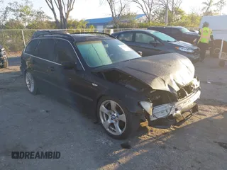 2004 BMW 3 Series 325i with VIN WBAEN33454PC12753, listed as a IAAI auction lot 41865942 with 1 mi miles. Bid and sale history available at carsss.com. Image 1.