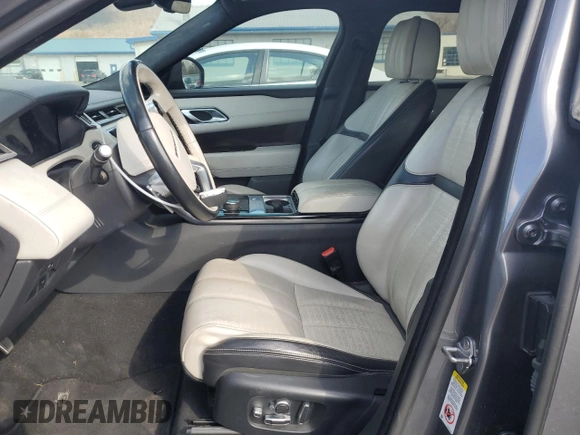 2018 Land Rover Range Rover Velar R-Dynamic HSE с VIN SALYM2RV7JA700572, выставлен на аукционе Copart как лот 50362045 с пробегом 93 890 миль миль и Чистый • Clean title. История ставок и продаж доступна на DreamBid. Изображение 7.