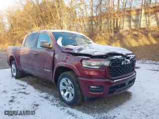 2025 Ram 1500 Big Horn with VIN 1C6SRFFP1SN541934, listed as a IAAI auction lot 41069522 with 476 mi miles. Bid and sale history available at carsss.com. Image 6.