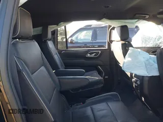 2023 GMC Yukon XL SLT z VIN 1GKS2GKT9PR208083, wystawiony jako IAAI lot #41285870 z przebiegiem 69 901 mil mil oraz . Historia ofert i sprzedaży dostępna na DreamBid. Obrazek 8.