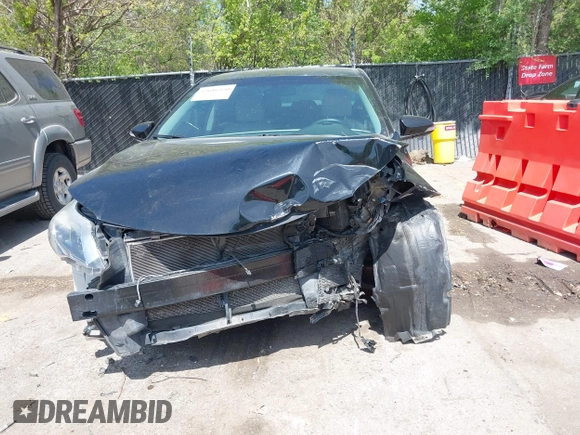 2013 Toyota Avalon XLE with VIN 4T1BK1EB3DU015055, listed as a IAAI auction lot 42086950 with 102,652 mi miles and . Bid and sale history available at DreamBid. Image 6.