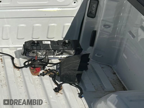 2024 GMC Sierra 1500 with VIN TN2025BED11, listed as a Copart auction lot 51763405 with Not Provided miles and Clean Title. Bid and sale history available at DreamBid. Image 10.