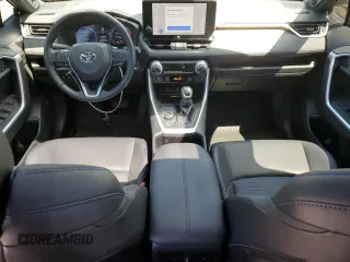 2024 Toyota RAV4 Hybrid XSE with VIN JTME6RFV2RJ047582, listed as a Copart auction lot 63658395 with 26,345 mi miles and Salvage title. Bid and sale history available at DreamBid. Image 8.