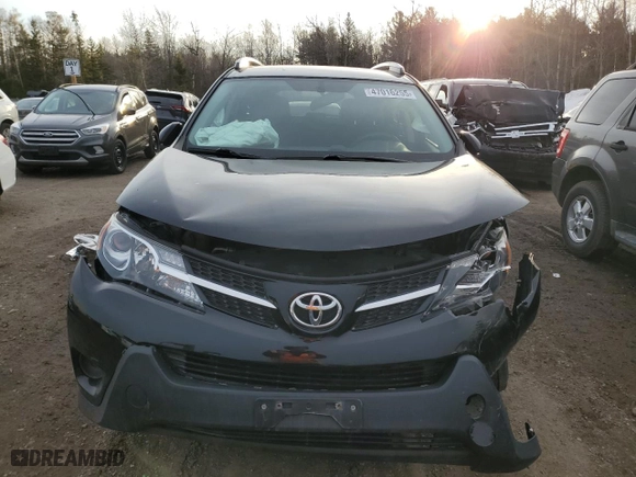 2015 Toyota RAV4 LE with VIN 2T3BFREV0FW307799, listed as a Copart auction lot 47016255 with 0 mi miles and Salvage Title. Bid and sale history available at carsss.com. Image 5.