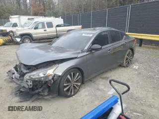 2019 Nissan Altima SR with VIN 1N4AL4CV1KC225349, listed as a Copart auction lot 79495454 with 87,661 mi miles and Salvage Title. Bid and sale history available at carsss.com. Image 1.