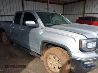 2019 GMC Sierra 1500 Limited SLE with VIN 2GTV2MECXK1174420, listed as a IAAI auction lot 41240208 with Not Provided miles. Bid and sale history available at carsss.com. Image 1.