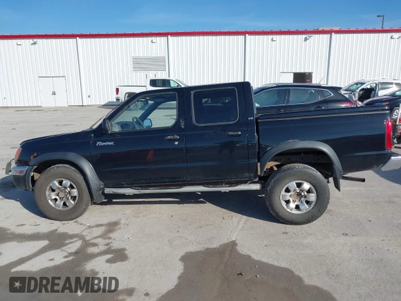 2000 Nissan Frontier XE z VIN 1N6ED27Y7YC341338, wystawiony jako IAAI lot #41486231 z przebiegiem 311 040 mil mil oraz . Historia ofert i sprzedaży dostępna na DreamBid. Obrazek 14.