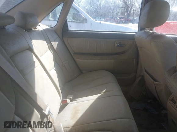 2002 Toyota Avalon XL with VIN 4T1BF28B82U216940, listed as a IAAI auction lot 41841874 with 298,982 mi miles and . Bid and sale history available at DreamBid. Image 8.