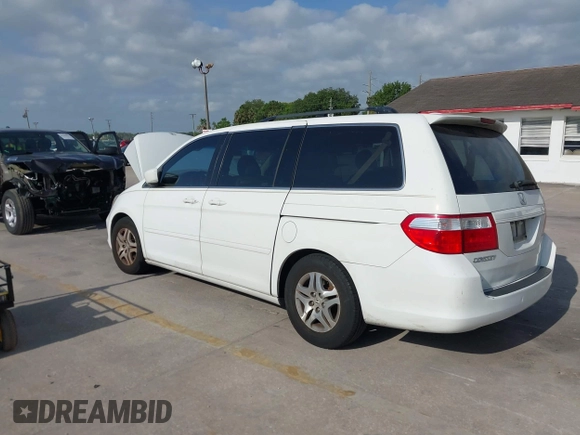 2006 Honda Odyssey EX-L with VIN 5FNRL38726B038471, listed as a IAAI auction lot 42094020 with 171,250 mi miles. Bid and sale history available at carsss.com. Image 3.
