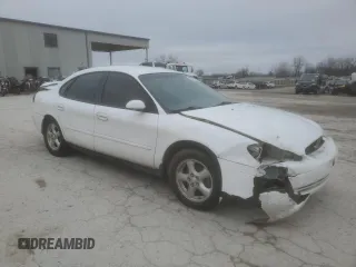 2002 Ford Taurus SES Standard with VIN 1FAFP55U02A167363, listed as a Copart auction lot 86547354 with 151,091 mi miles and Salvage Title. Bid and sale history available at carsss.com. Image 4.