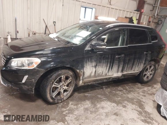 2014 Volvo XC60 R-Design Premier Plus with VIN YV4902DZ7E2537839, listed as a IAAI auction lot 41570128 with 8,858 mi miles and . Bid and sale history available at DreamBid. Image 13.