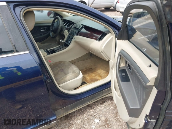 2011 Ford Taurus SEL with VIN 1FAHP2EW2BG187281, listed as a IAAI auction lot 41941211 with 249,623 mi miles. Bid and sale history available at carsss.com. Image 5.