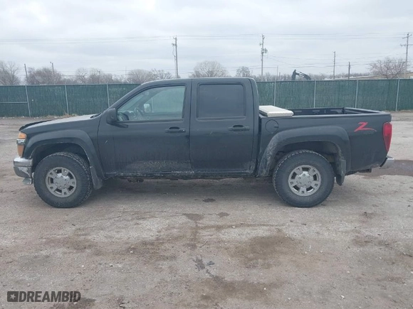 2007 Chevrolet Colorado LT w/1LT with VIN 1GCDT13EX78219372, listed as a IAAI auction lot 41704675 with 131,021 mi miles. Bid and sale history available at carsss.com. Image 14.