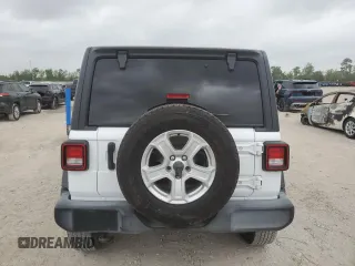 2020 Jeep Wrangler Unlimited Sport S with VIN 1C4HJXDG9LW311833, listed as a Copart auction lot 49344435 with 61,759 mi miles and Salvage title. Bid and sale history available at DreamBid. Image 6.