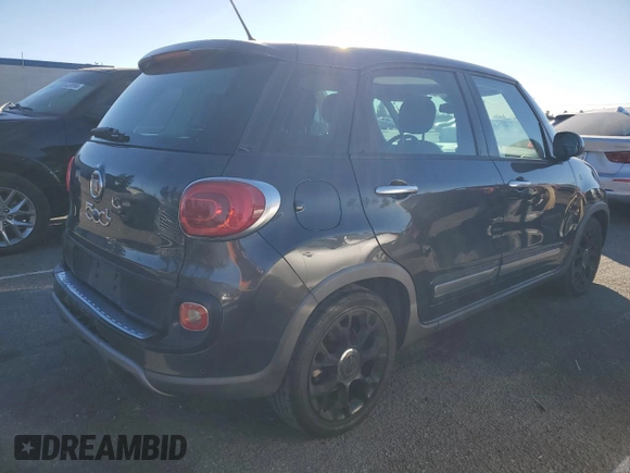 2014 FIAT 500L Trekking with VIN ZFBCFADH8EZ013893, listed as a Copart auction lot 42050575 with 60,580 mi miles and Salvage Title. Bid and sale history available at DreamBid. Image 3.
