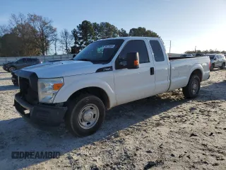 2011 Ford F-250 XL z VIN 1FT7X2A68BEB77362, wystawiony jako Copart lot #85270594 z przebiegiem 388 492 mil mil oraz Szkoda całkowita • Salvage title. Historia ofert i sprzedaży dostępna na DreamBid. Obrazek 1.
