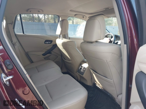 2018 Acura RDX Technology with VIN 5J8TB4H51JL021939, listed as a IAAI auction lot 42119140 with 101,322 mi miles and . Bid and sale history available at carsss.com. Image 8.
