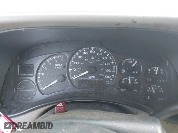2002 Chevrolet Suburban LT with VIN 3GNFK16T72G327657, listed as a IAAI auction lot 42803663 with Not provided miles and . Bid and sale history available at DreamBid. Image 7.