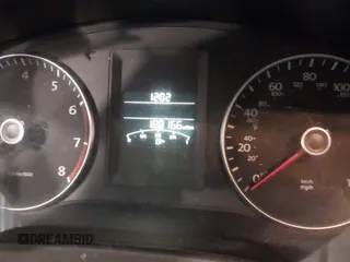 2014 Volkswagen Jetta SE z VIN 3VWD17AJ5EM249216, wystawiony jako IAAI lot #42096885 z przebiegiem 188 166 mil mil oraz . Historia ofert i sprzedaży dostępna na DreamBid. Obrazek 7.