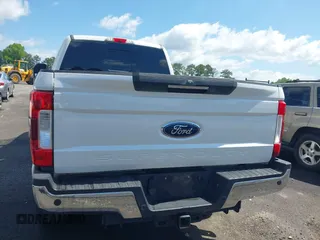 2018 Ford F-250 XL with VIN 1FT7W2BT2JEC86051, listed as a IAAI auction lot 42326692 with 125,515 mi miles and . Bid and sale history available at DreamBid. Image 16.