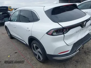 2024 VinFast VF 8 Eco z VIN RLLV1AEB4RH007847, wystawiony jako IAAI lot #40996888 z przebiegiem 2 300 mil mil oraz . Historia ofert i sprzedaży dostępna na DreamBid. Obrazek 3.