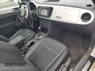 2013 Volkswagen Beetle 2.5L с VIN 3VWJX7AT7DM614139, выставлен на аукционе Copart как лот 78745604 с пробегом 201 620 миль миль и Списание • Salvage title. История ставок и продаж доступна на DreamBid. Изображение 8.