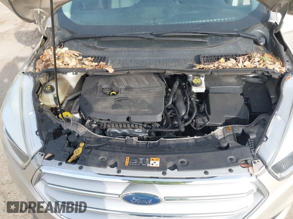 2018 Ford Escape SE z VIN 1FMCU9GD1JUB02119, wystawiony jako IAAI lot #42092393 z przebiegiem 69 309 mil mil oraz . Historia ofert i sprzedaży dostępna na DreamBid. Obrazek 10.