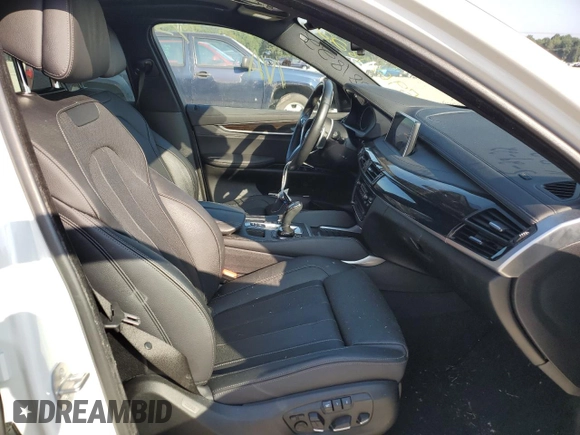 2018 BMW X6 xDrive35i with VIN 5UXKU2C58J0X50939, listed as a Copart auction lot 59681822 with 0 mi miles. Bid and sale history available at carsss.com. Image 5.