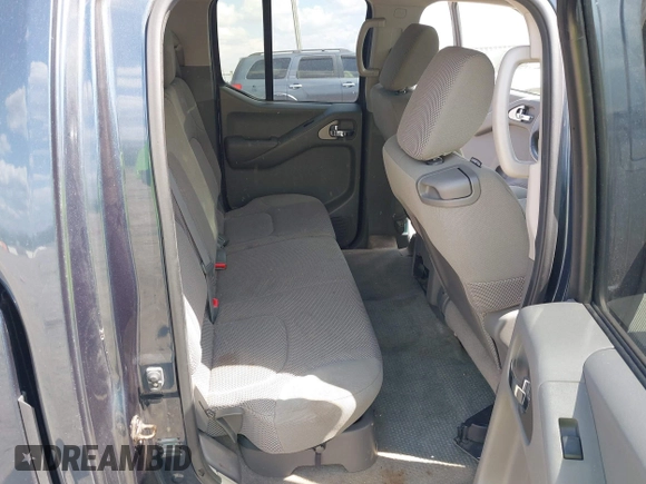 2013 Nissan Frontier SV with VIN 1N6AD0ER3DN737179, listed as a IAAI auction lot 41790962 with 121,014 mi miles and . Bid and sale history available at DreamBid. Image 8.