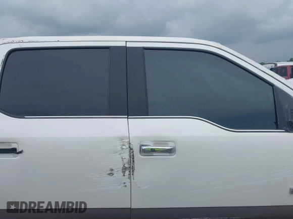 2008 Ford F-150 STX with VIN 1FTRX12W48FB37946, listed as a IAAI auction lot 42605596 with Not provided miles and . Bid and sale history available at DreamBid. Image 12.