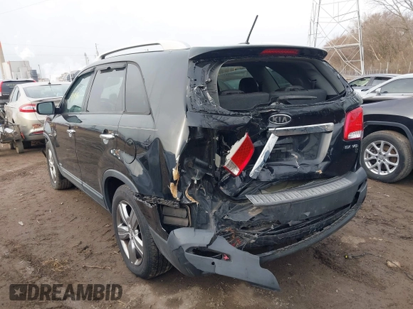 2012 Kia Sorento EX with VIN 5XYKUDA21CG285102, listed as a IAAI auction lot 41749176 with 154,034 mi miles. Bid and sale history available at carsss.com. Image 3.