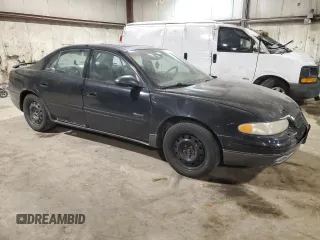 2000 Buick Regal GS with VIN 2G4WF5510Y1341787, listed as a Copart auction lot 88110115 with 254,761 mi miles and Salvage Title. Bid and sale history available at carsss.com. Image 4.
