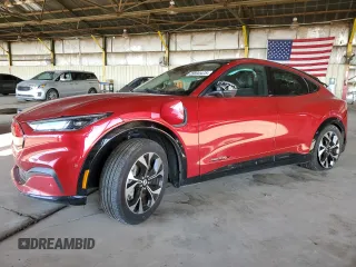 2023 Ford Mustang Mach-E Premium z VIN 3FMTK3SU7PMA83499, wystawiony jako Copart lot #59530475 z przebiegiem 22 352 mil mil oraz Nie do naprawy • Non repairable. Historia ofert i sprzedaży dostępna na DreamBid. Obrazek 1.