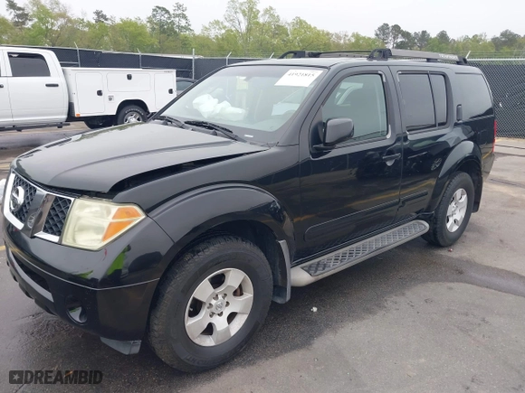 2005 Nissan Pathfinder LE with VIN 5N1AR18W35C742175, listed as a IAAI auction lot 41921815 with 203,973 mi miles. Bid and sale history available at carsss.com. Image 17.