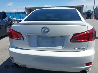 2013 Lexus IS 250 with VIN JTHBF5C29D5185531, listed as a IAAI auction lot 41922094 with 124,507 mi miles and . Bid and sale history available at DreamBid. Image 16.