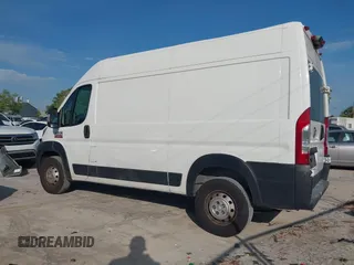 2019 Ram ProMaster Cargo with VIN 3C6TRVCG7KE502322, listed as a IAAI auction lot 41863824 with 355,881 mi miles and . Bid and sale history available at DreamBid. Image 3.