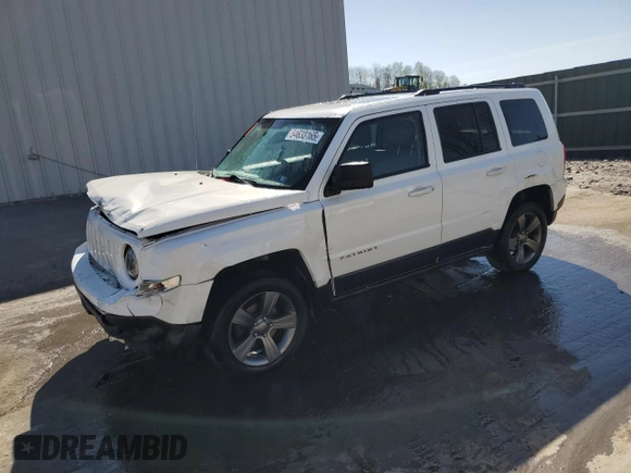 2015 Jeep Patriot Latitude z VIN 1C4NJRFBXFD417188, wystawiony jako Copart lot #54633165 z przebiegiem Nie podano mil oraz Szkoda całkowita • Salvage title. Historia ofert i sprzedaży dostępna na DreamBid. Obrazek 1.