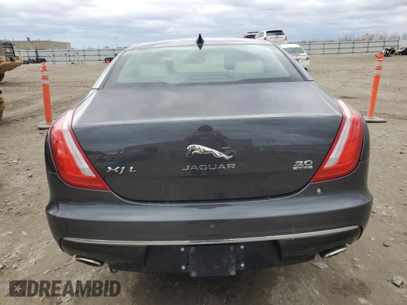 2018 Jaguar XJ Portfolio with VIN SAJWJ2GD9J8W15744, listed as a Copart auction lot 46645935 with 54,185 mi miles and Clean Title. Bid and sale history available at DreamBid. Image 6.