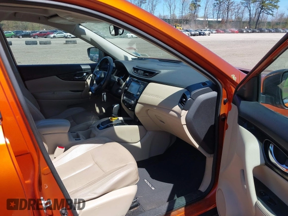 2017 Nissan Rogue SL with VIN 5N1AT2MV7HC751485, listed as a IAAI auction lot 42070057 with 93,921 mi miles. Bid and sale history available at carsss.com. Image 5.