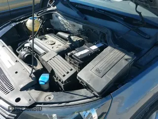 2012 Volkswagen Tiguan SE с VIN WVGBV7AX5CW005643, выставлен на аукционе IAAI как лот 41659121 с пробегом 144 741 миль миль и . История ставок и продаж доступна на DreamBid. Изображение 12.