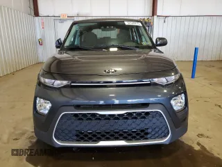 2021 Kia Soul S with VIN KNDJ23AU2M7762499, listed as a Copart auction lot 52526215 with Not Provided miles and Salvage Title. Bid and sale history available at DreamBid. Image 5.
