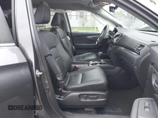 2020 Honda Pilot EX-L z VIN 5FNYF6H53LB059294, wystawiony jako IAAI lot #41910511 z przebiegiem 55 737 mil mil oraz . Historia ofert i sprzedaży dostępna na DreamBid. Obrazek 5.