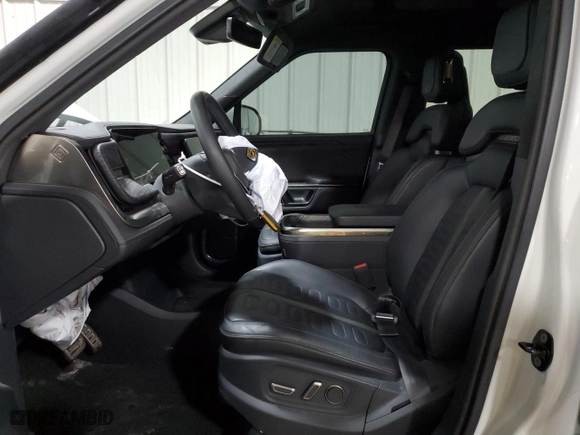 2022 Rivian R1S Launch Edition with VIN 7PDSGABL4NN002354, listed as a Copart auction lot 51320655 with 0 mi miles and Salvage Title. Bid and sale history available at carsss.com. Image 7.