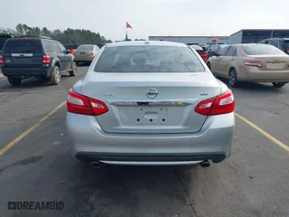 2017 Nissan Altima 2.5 SR with VIN 1N4AL3AP9HC189000, listed as a IAAI auction lot 41491223 with 149,013 mi miles. Bid and sale history available at carsss.com. Image 16.