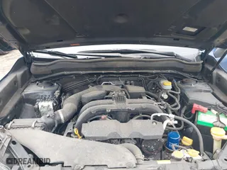 2018 Subaru Forester Limited with VIN JF2SJAJC4JH525104, listed as a IAAI auction lot 42018479 with 97,843 mi miles. Bid and sale history available at carsss.com. Image 10.