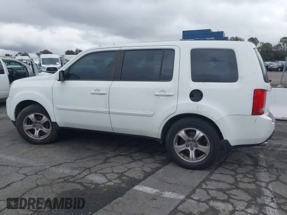 2014 Honda Pilot EX-L with VIN 5FNYF3H54EB003916, listed as a IAAI auction lot 41518679 with 147,456 mi miles. Bid and sale history available at carsss.com. Image 14.