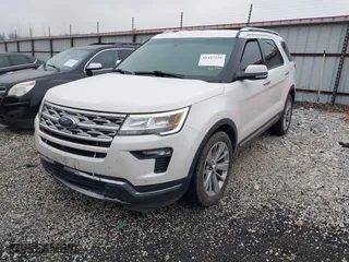 2018 Ford Explorer Limited with VIN 1FM5K7F82JGC69918, listed as a IAAI auction lot 41427239 with 128,784 mi miles. Bid and sale history available at carsss.com. Image 17.
