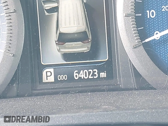 2019 Toyota Sienna XLE Auto Access Seat with VIN 5TDYZ3DC3KS970200, listed as a IAAI auction lot 42007928 with 64,023 mi miles. Bid and sale history available at carsss.com. Image 15.