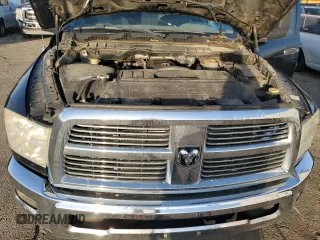 2010 Dodge 2500 SLT z VIN 3D7UT2CL4AG179852, wystawiony jako Copart lot #53741455 z przebiegiem 228 412 mil mil oraz Szkoda całkowita • Salvage title. Historia ofert i sprzedaży dostępna na DreamBid. Obrazek 11.